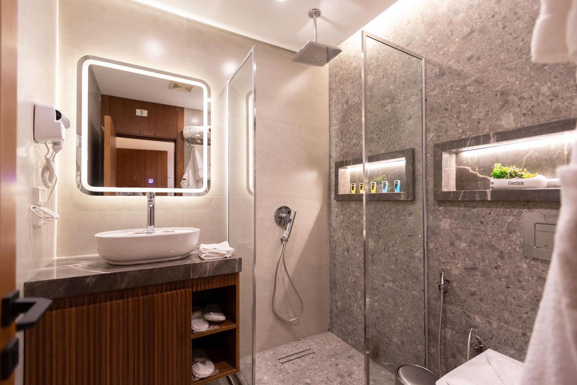 Kafret el-Gabal Galaxy Pyramids View Inn מראה חיצוני תמונה