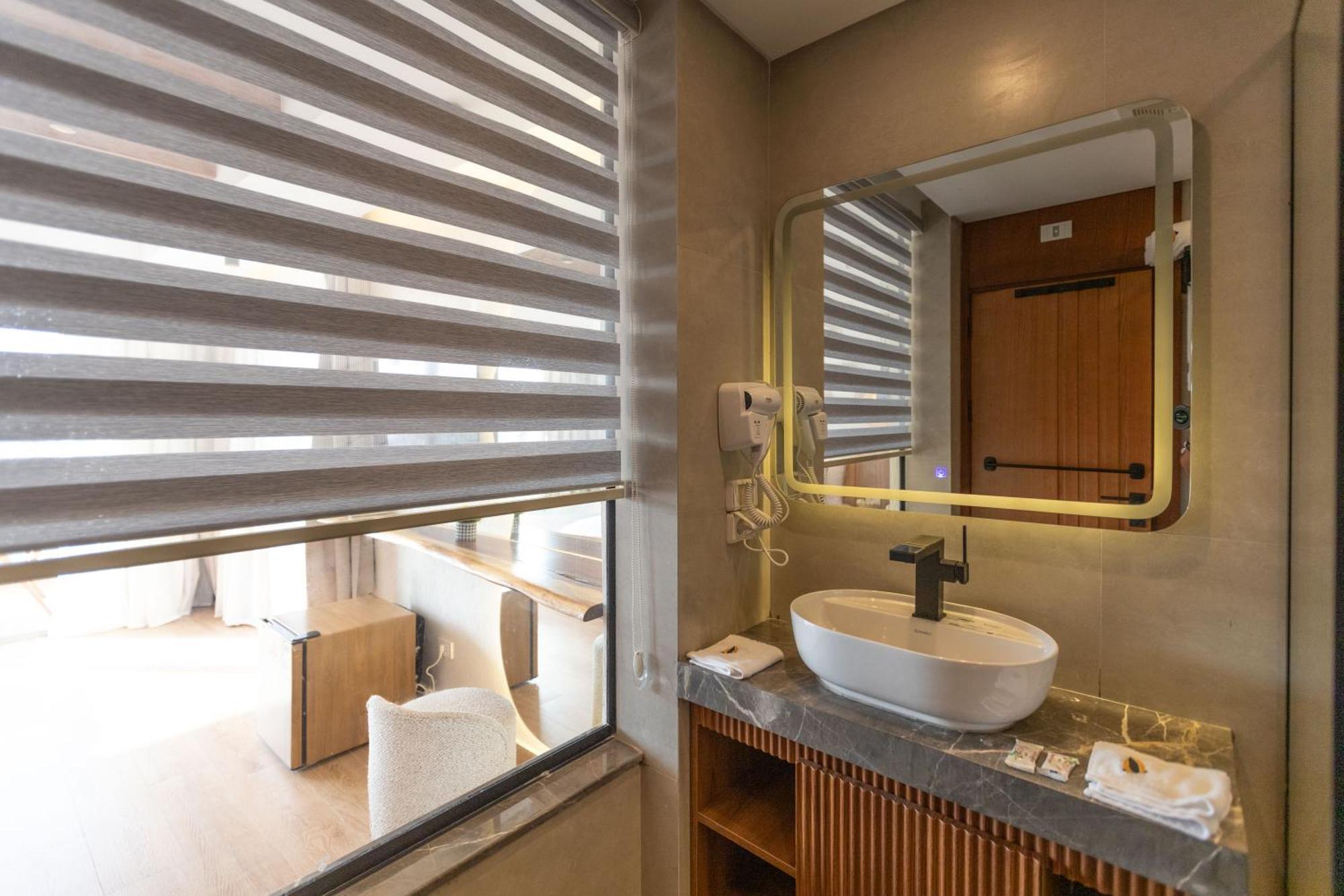 Kafret el-Gabal Galaxy Pyramids View Inn מראה חיצוני תמונה